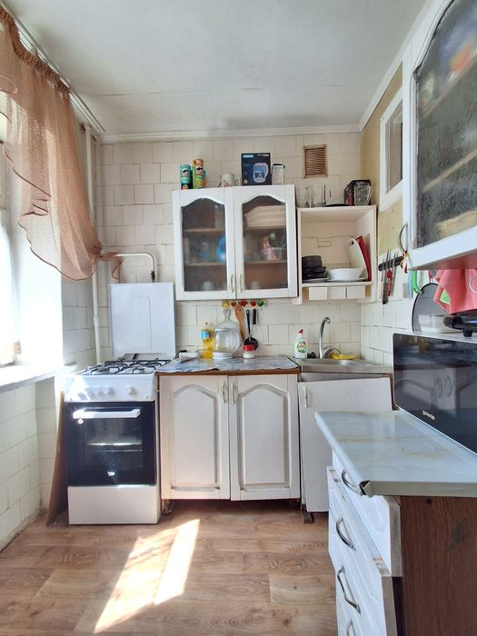 Продаж 3-кім квартири вул Героїв України  14 Бровари Центр
