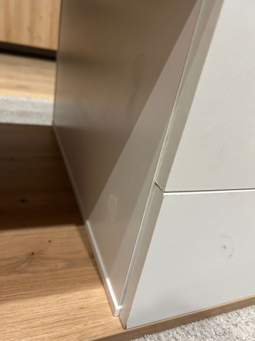 Stolik kawowy z szufladami