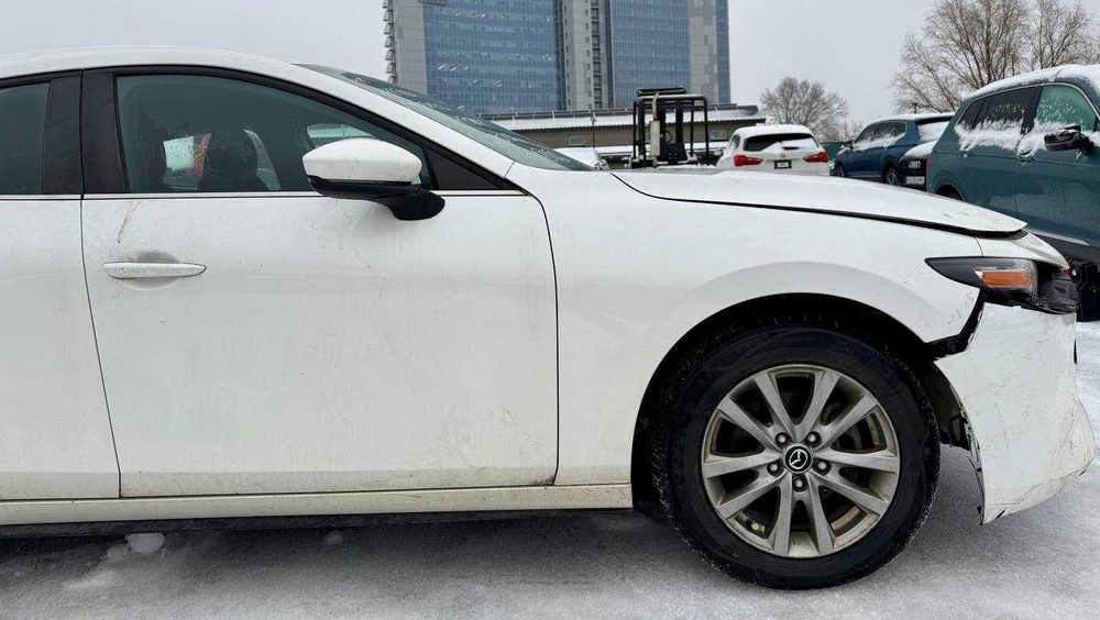 Продам Mazda 3 2019 без ремонту