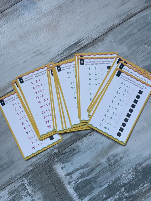 Karty do nauki tabliczki mnozenia.
