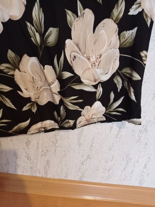 Sukienka w kwiaty