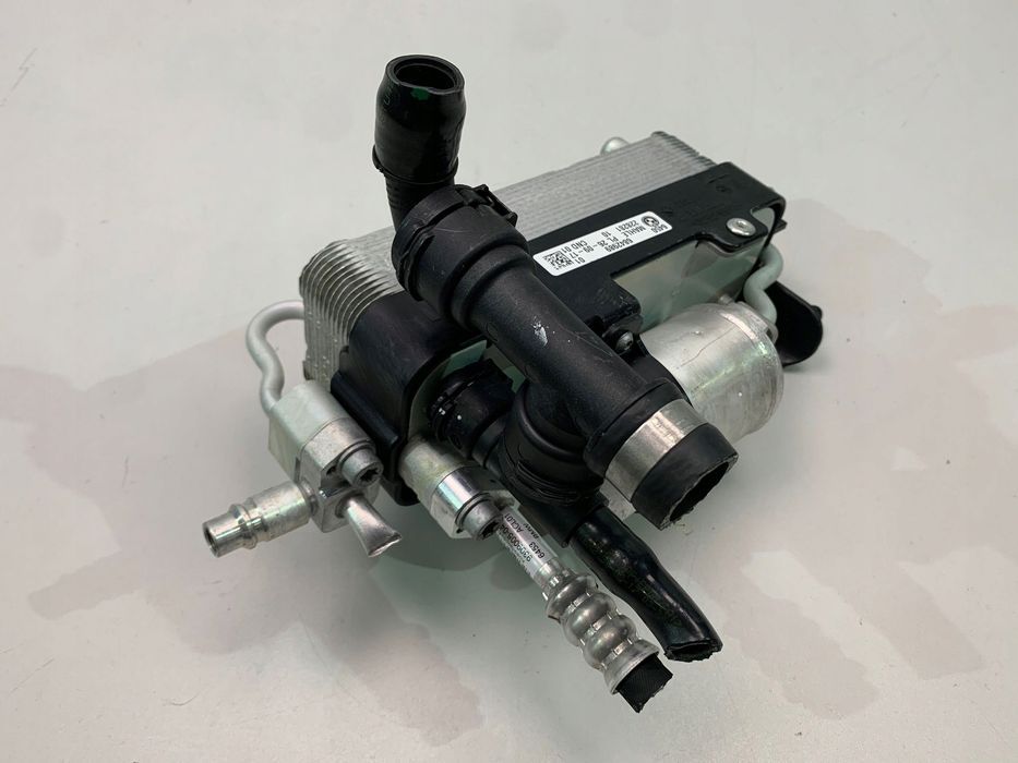 BMW 5 G30 G31 КОНДЕНСАТОР ОСУШУВАЧ КЛІМАТИЗАЦІЇ 6842989 / 4