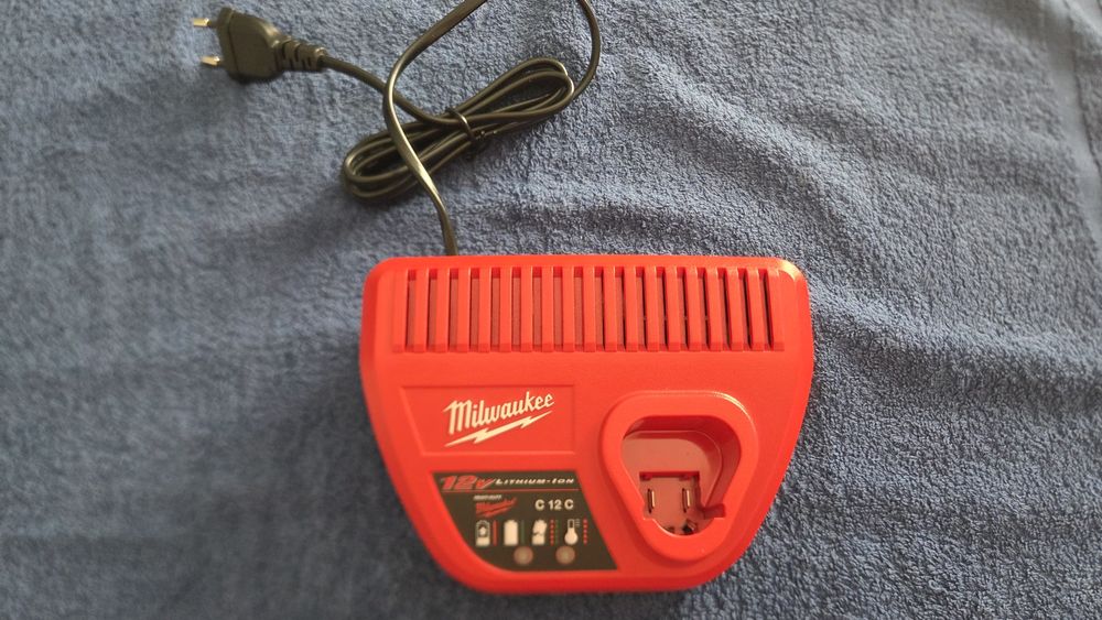MILWAUKEE M12 FDD2 wiertarko-wkrętarka