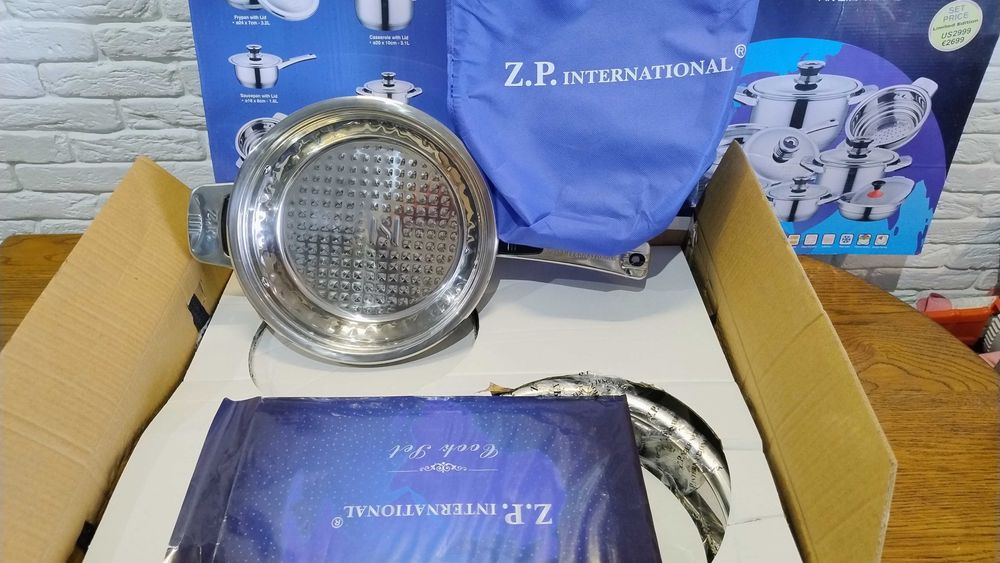 Набір посуду Z.P. International Z.P. 1710 новий: 3 600 грн