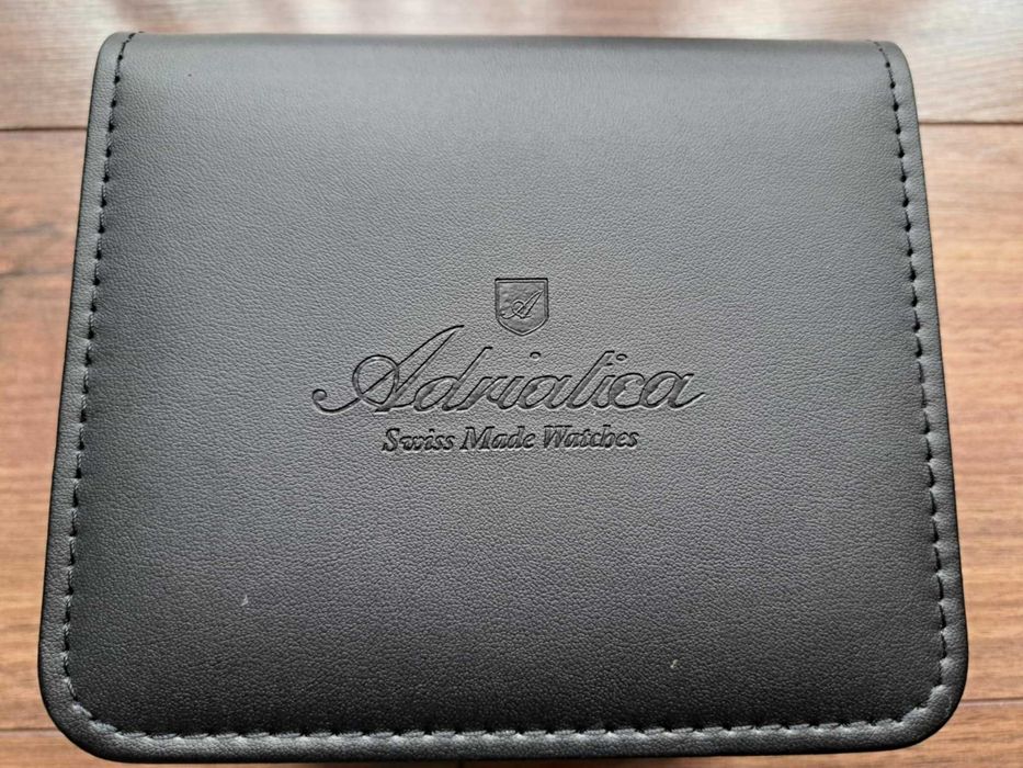 Zegarek damski Adriatica Classic Moonphase