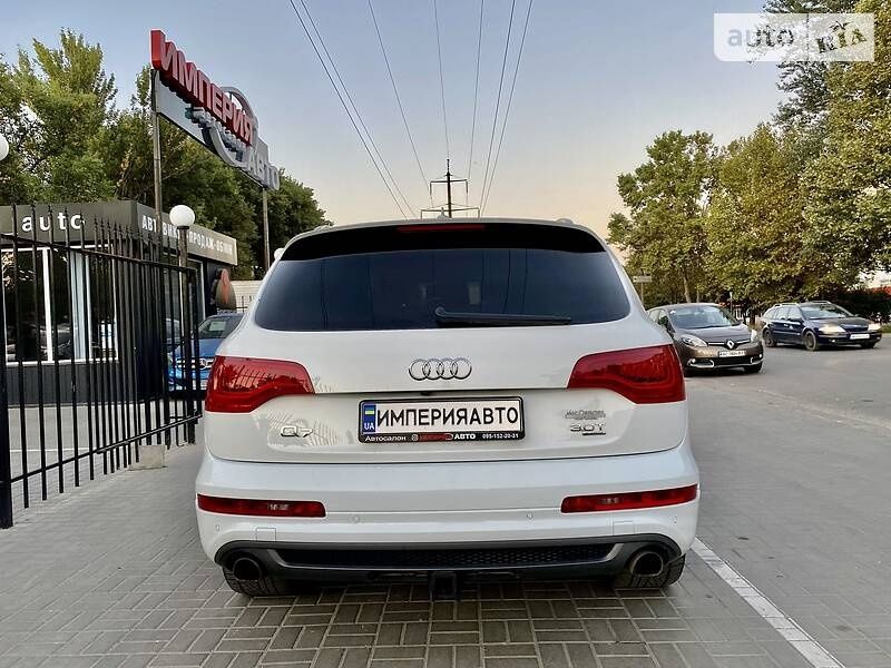 Продам Ауди Q7 2014г