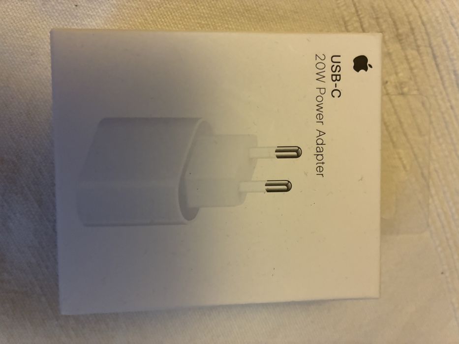 Ladowarka Apple 20
