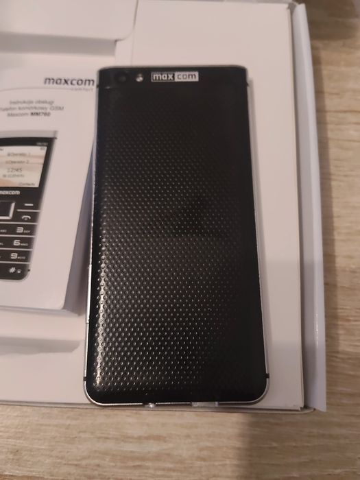 Maxcom MM760 telefon