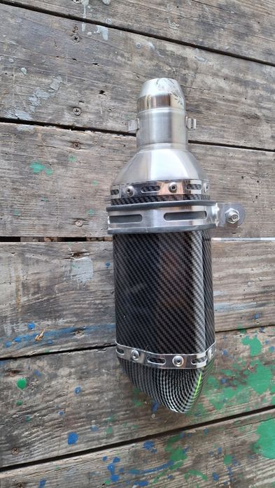 Банка akrapović full carbon 51/31mm труба