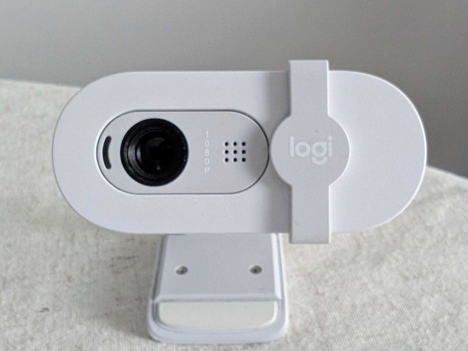 Kamera internetowa Logitech Brio 100 (FHD 1080p)