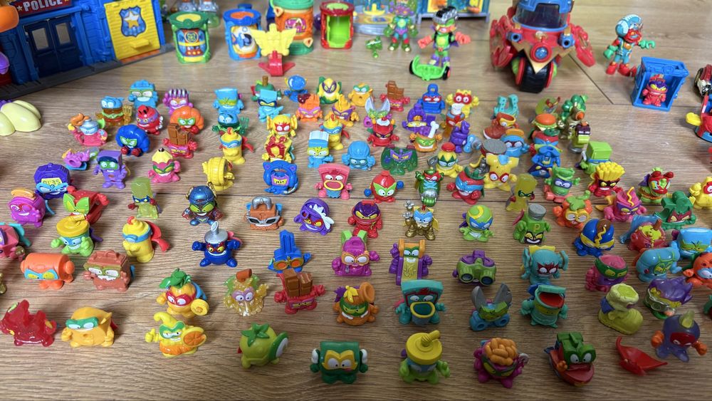 Zestaw różnych torów Hotwheels + Super Thing duży zestaw