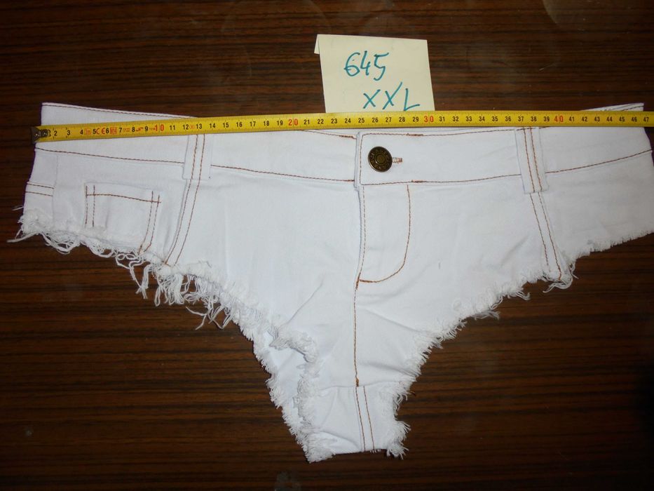 Szorty Spodenki Damskie Krótkie Białe na Lato Seksowne 645 Rozmiar XXL