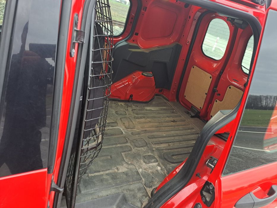Ford transit courier