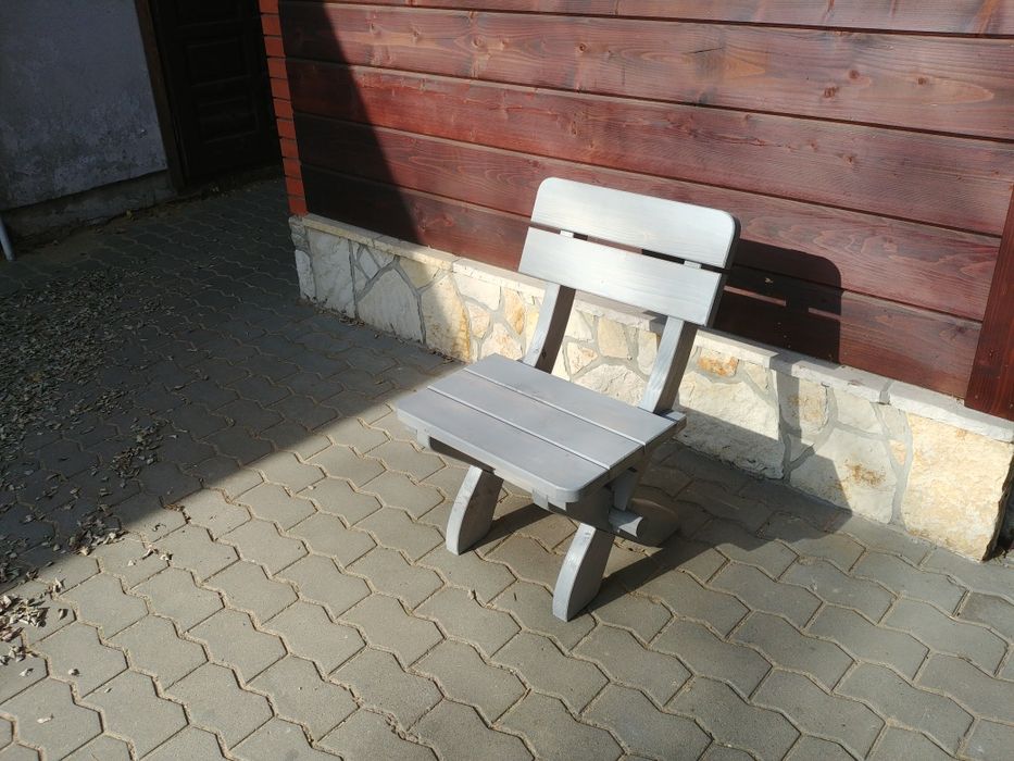 Meble ogrodowe drewniane stół +2 ławki + 2 krzesła meble tarasowe