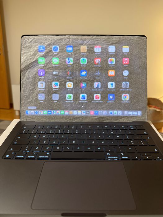 MacBook Pro 14" M4 16GB 512GB SSD