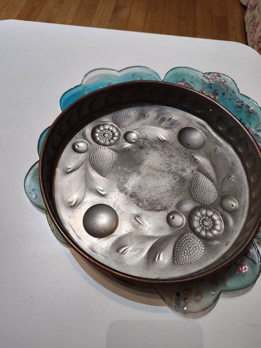 Stare kuchenne naczynie z miedzi