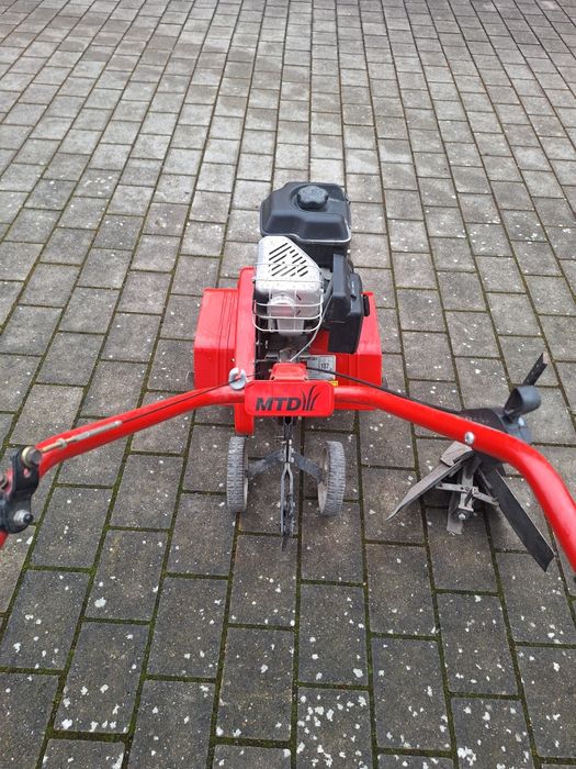 Glebogryzarka spalinowa MTD