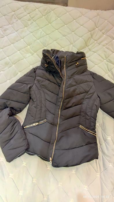 Зимова куртка Zara розмір S