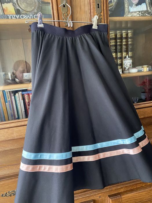 Saia de Caracter ou Danças Tradicionais