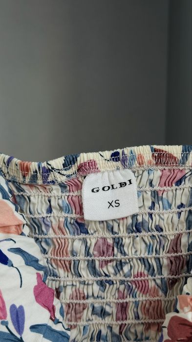 Літня яскрава сукня з котону