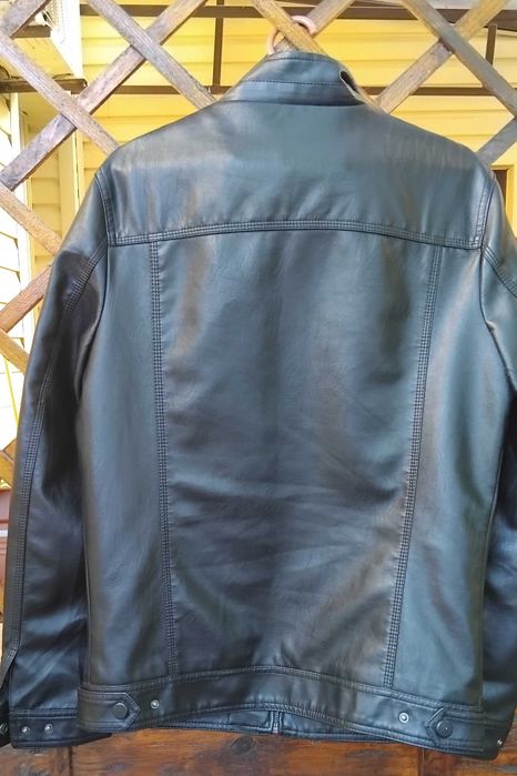 Продам пиджак кожзам