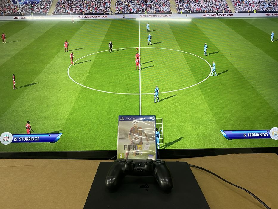 Приставка PS4слим 500mb