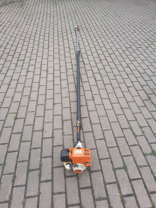 Pila stihl Ht KM 130 na wysięgniku podkrzesywarka