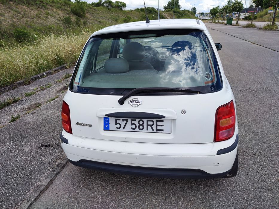 Nissan Micra 1.0i — photo 4