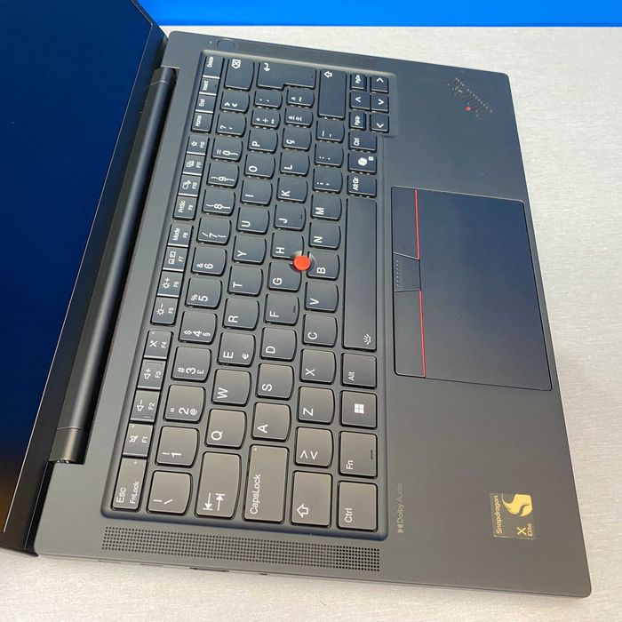 Lenovo ThinkPad T14s Gen 6 - 14" | Snapdragon X Elite X1E-78-100 12-Cores | 32GB | 1TB
