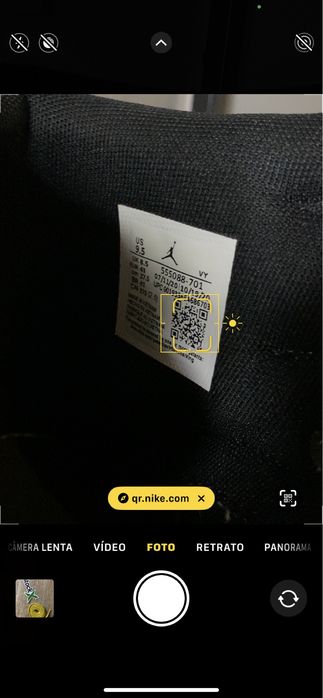 Jordan 1 (preto / amarelo)