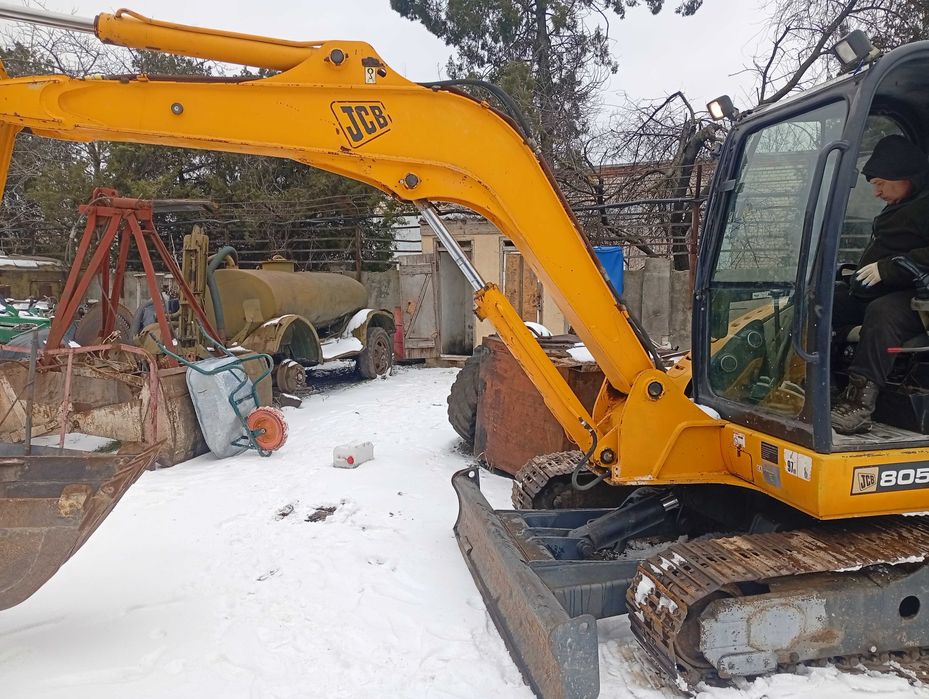 экскаватор JCB8056
