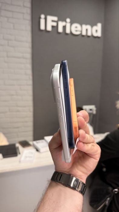 New/Open iPhone 17 pro 256gb Blue / Orange / Silver