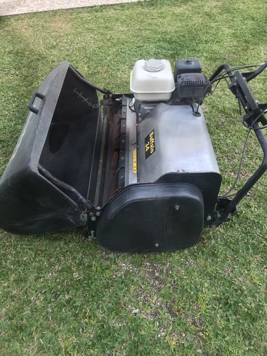 Vendo maquina de relva modelo buffalo”34”. ALLETT”