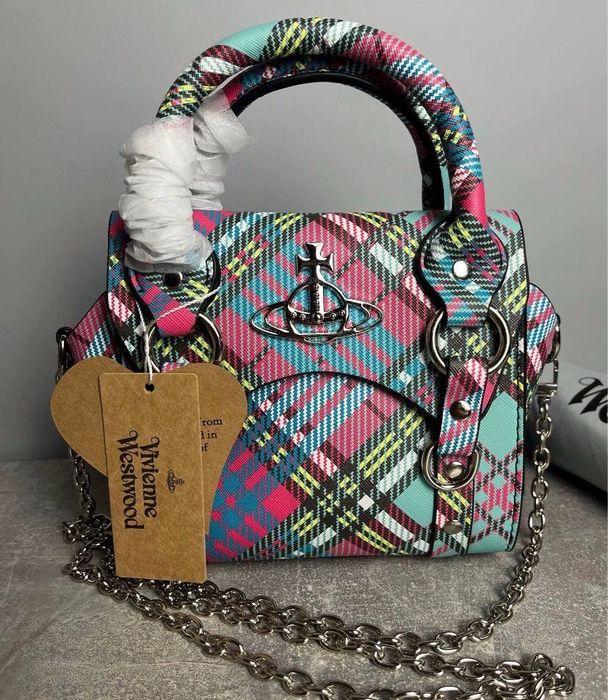 Vivienne Westwood Betty Mini сумка зелена жіноча louis кольорова нова