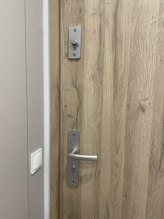 Drzwi wewnątrzklatkowe DRE