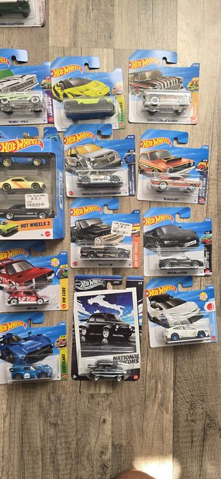 Autka hot wheels samochodziki kolekcja mattel