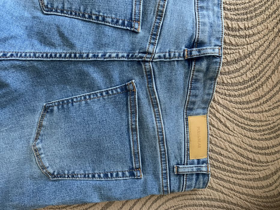 Джинсы жен разм 46-48 Zara