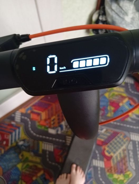 Електросамокат Ninebot E2pro segway