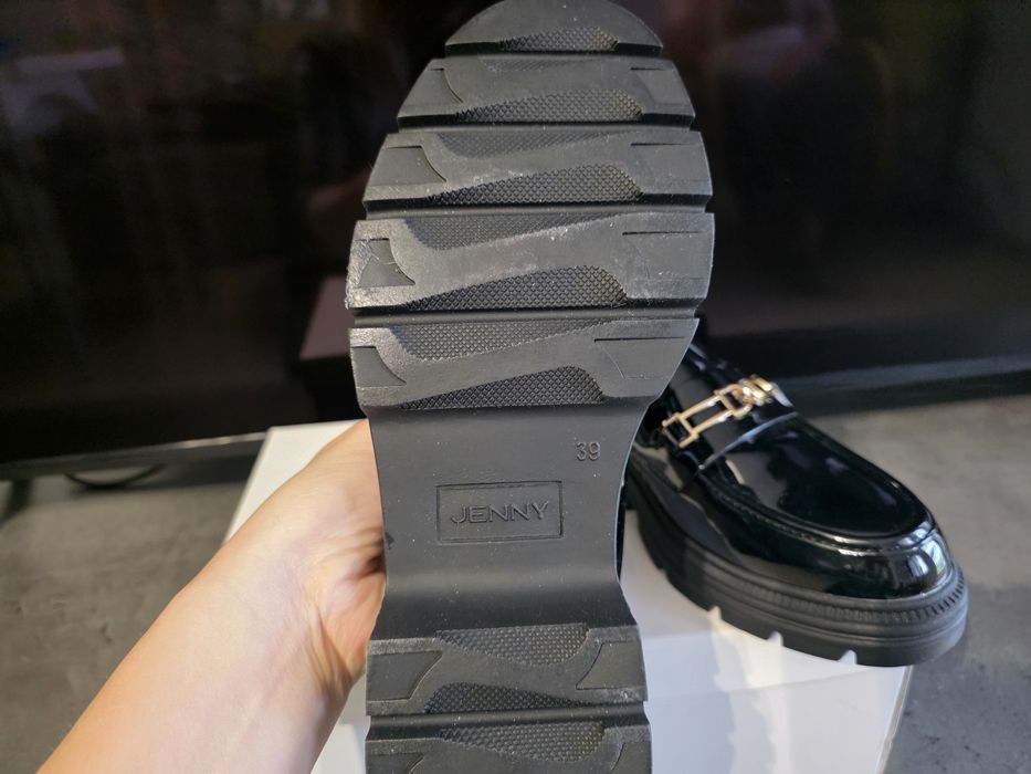 Loafersy mokasyny