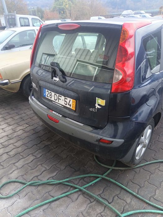 Veiculo em bom estado de chaparia e pintura