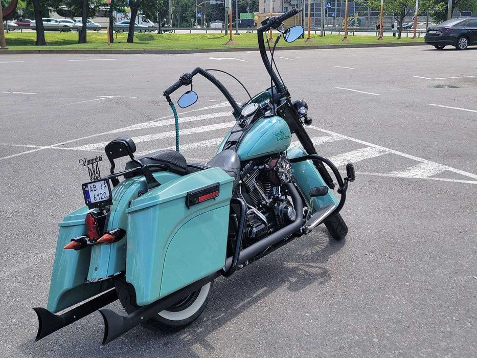 Harley Davidson Softail Deluxe Харлей Чикано стайл