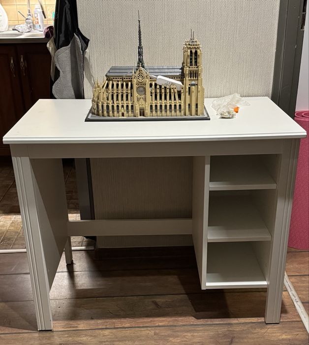 Toaletka/biurko ikea biała