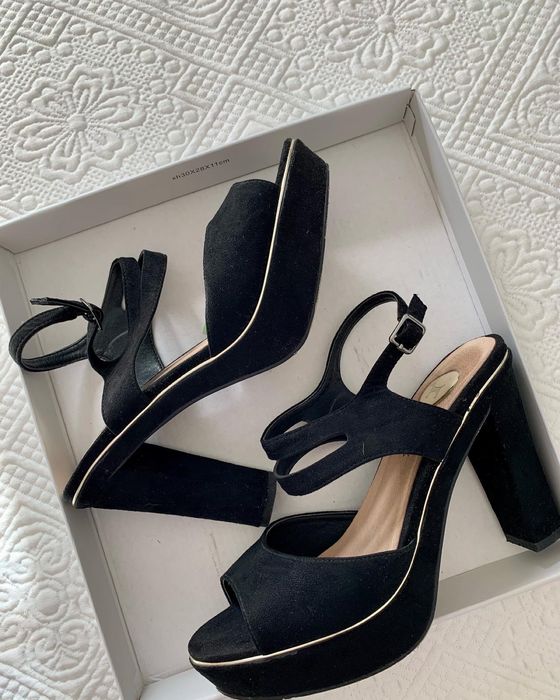 NOVO | Salto alto TAM 40