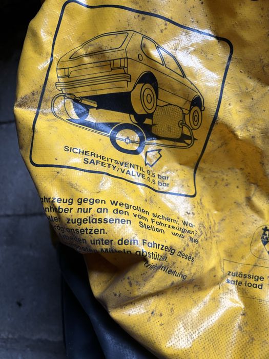 Podnosnik samochodowy spalinowy dmuchany 3.5t