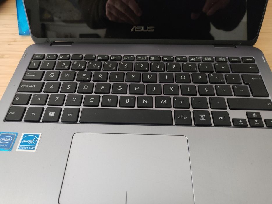 Portátil Híbrido ASUS Tp203Na  11.6'' ecrã tátil impecável