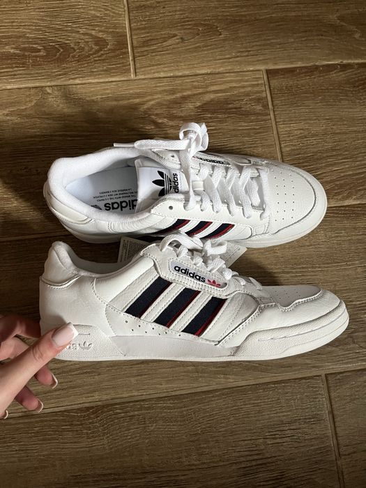 Чоловічі кросівки adidas