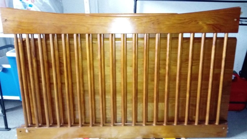 Baby Crib by Cerne
