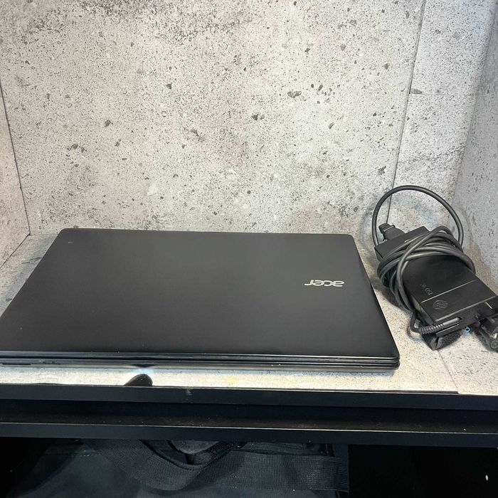 Laptop Acer Aspire E15 | E5-571-39EG | Core i3 | 500GB HDD | Używany