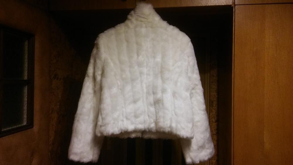 Kurtka białe futerko - puszek