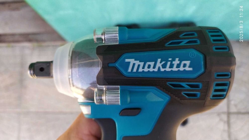 Акумуляторний ударний безщітковий Гайковерт Makita в переносному кейсі